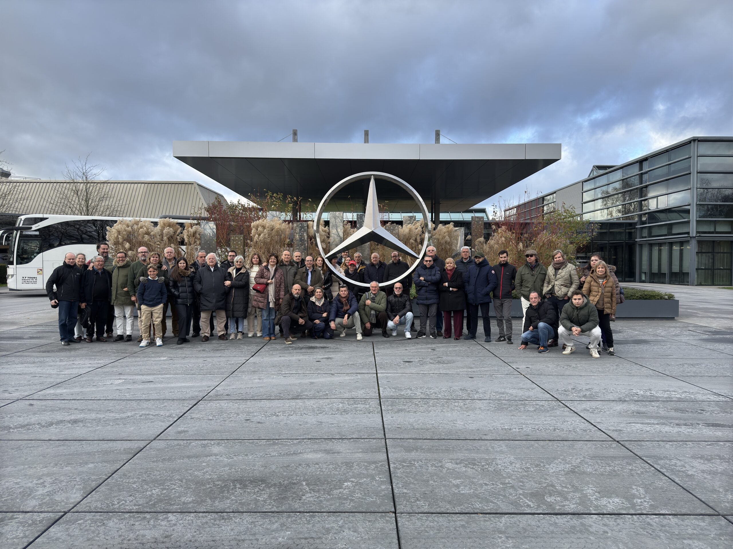 mbce fabrica mercedes stuttgart